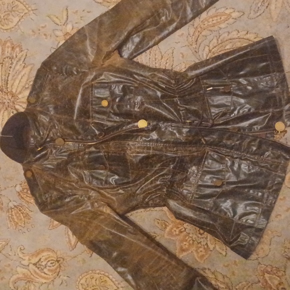 Jacket - Picture 3 of 4